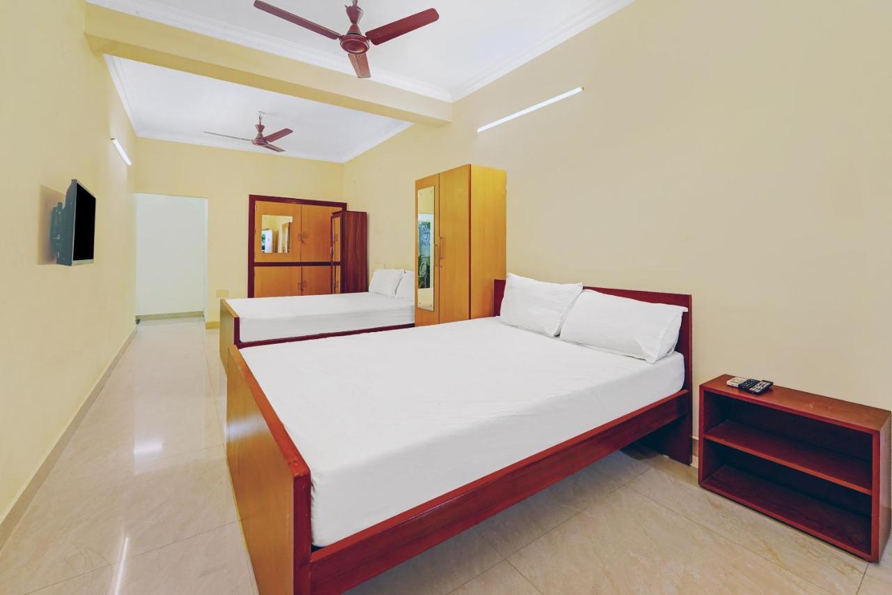 Hotel Yadvik Chennai Luaran gambar
